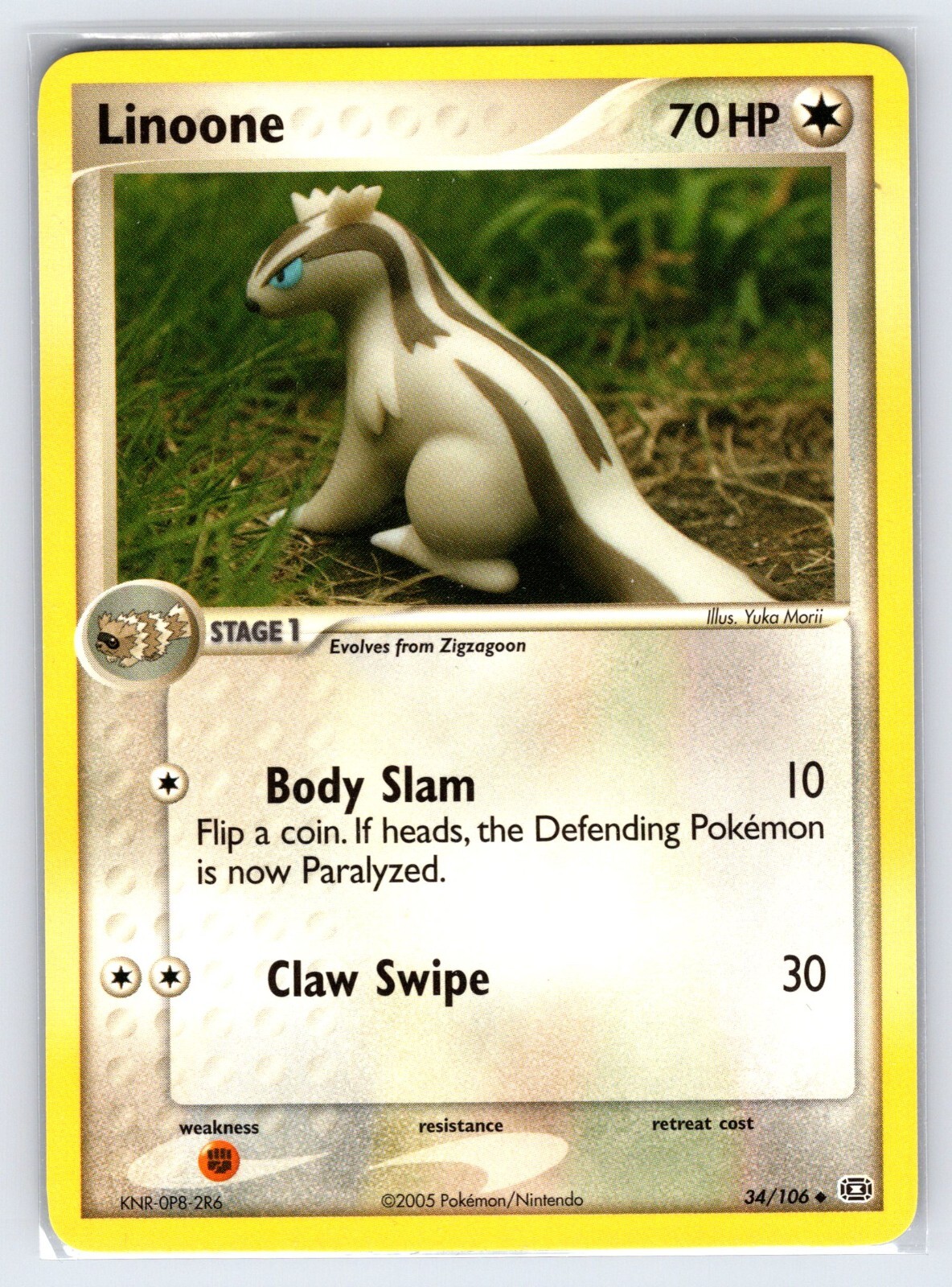 Linoone 34/106 2005 EX Emerald Pokemon Card Nintendo Uncommon - Nm
