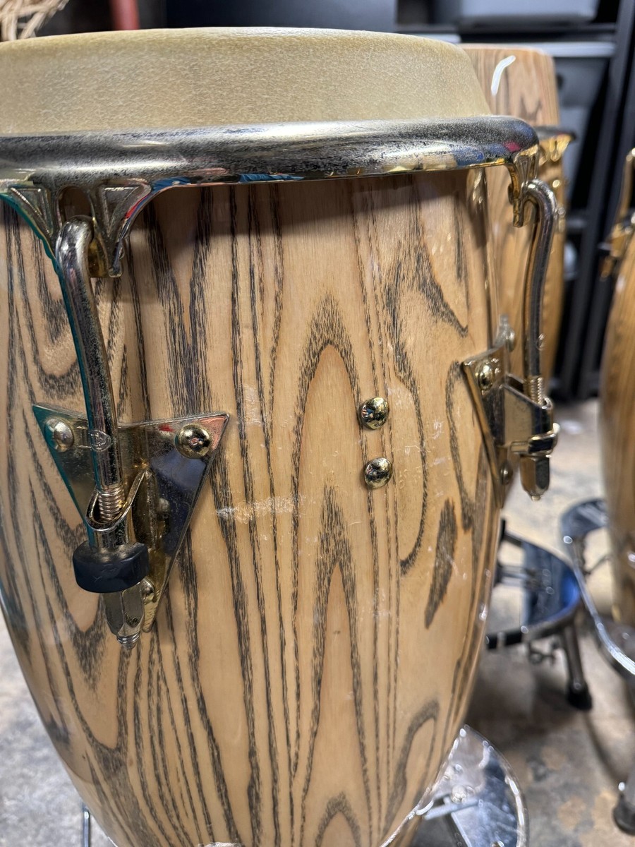 LP Galaxy Giovanni Series Congas (4) with cases and