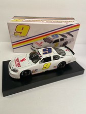 NASCAR 2020 CHASE ELLIOTT 2006 9 PHOENIX CONSRUCTION 1/24 SNOWBALL DERBY CAR