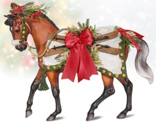 Breyer Horses Traditional Size 2024 Holiday Horse Apres Ski 700127