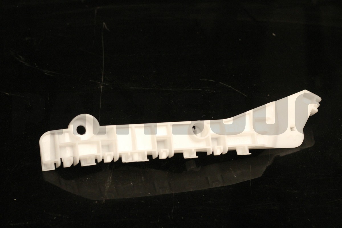 6400L126 Genuine Mitsubishi BRACKET,FR BUMPER,RH | eBay