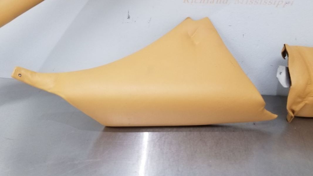 1990 FERRARI TESTAROSSA INTERIOR WINDSHIELD A PILLAR TRIM RIGHT PASSENGER TAN