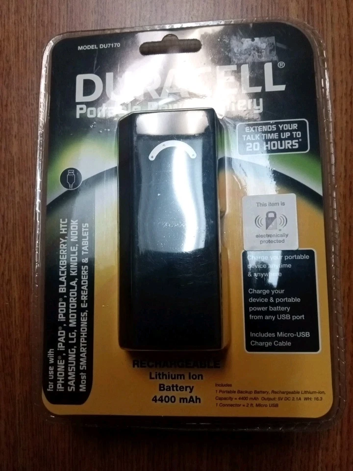 BANCO DE ALIMENTACIÓN PORTÁTIL DURACELL (DU7170), RECARGABLE CON ENCHUFE DE PARED Y CABLE DE CARGA Foto 2 de 4