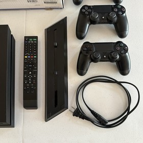 Sony PlayStation 4 PS4 Cosole w/ Box Cotroller Stand Remote 2TB CUH-1001A 500GB