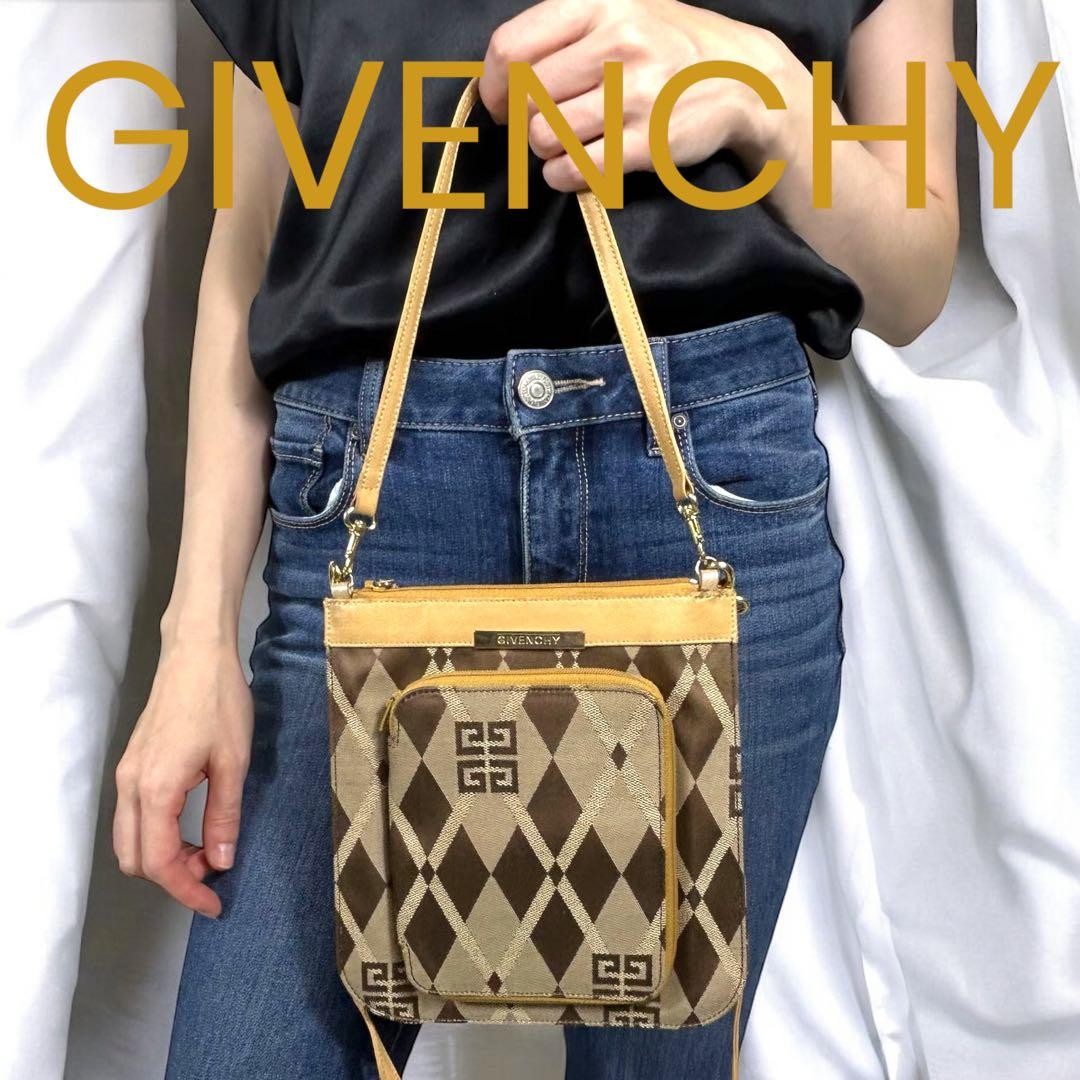 GIVENCHY Diamond Pattern Shoulder Smartphone Bag … - image 1