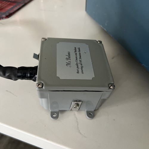 MR BALUN      1:1 Balun   SO239  connector    USED