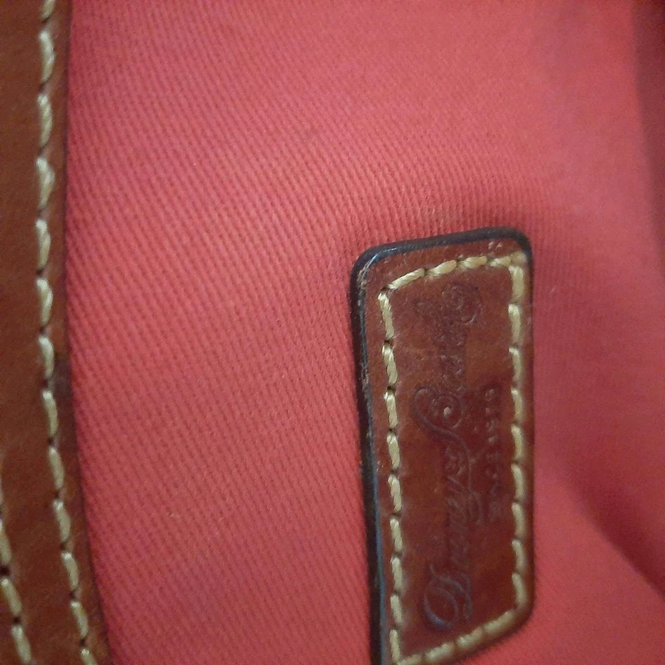 Bolso de mano para mujer Dooney & Bourke rojo/blanco Foto 4 de 4