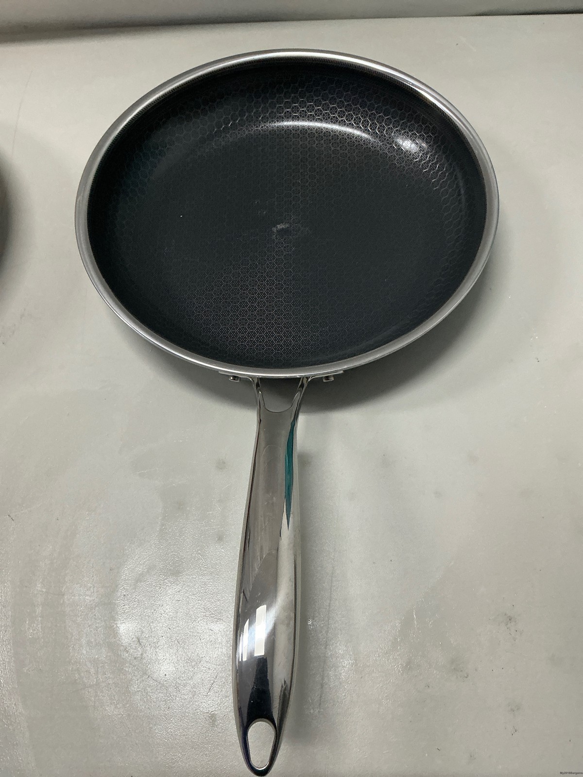 HEXCLAD 11" Hybrid Fry Pan With Stay Cool Handle No Lid