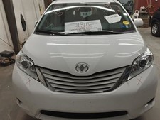 Starter Motor Fits 17-20 SIENNA 3238169