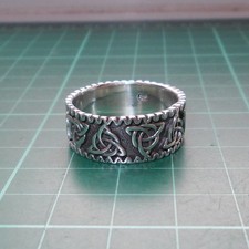 .925 Solid Sterling Silver Celtic Triquetra Knot Mens Finger Ring Size R
