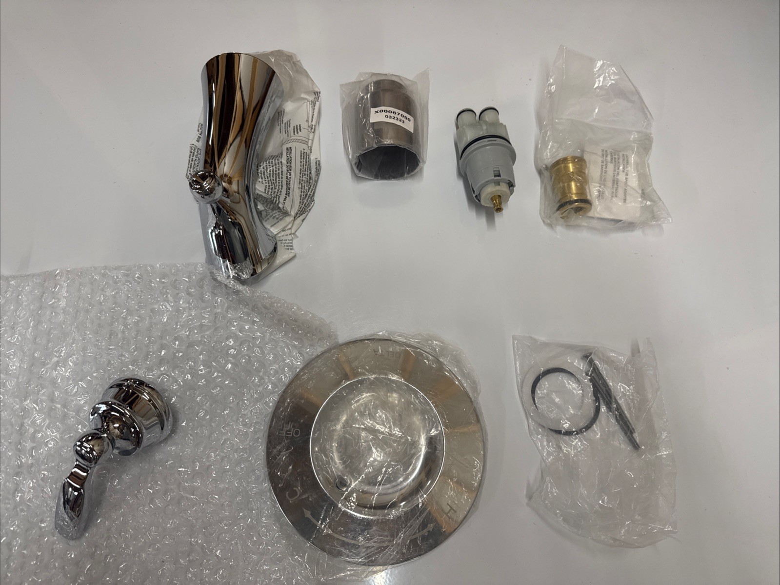 Delta T14432 Woodhurst Tub and Shower Trim Package, Chrome N
