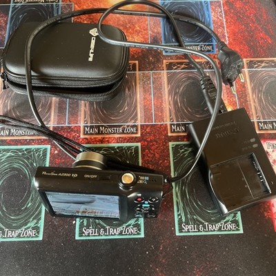Canon PowerShot A2300 HD Digitalkamera - Schwarz - Inkl. Zubehörpaket 