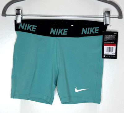 Nike Pro Girls Large L Athletic running shorts Green NWT Fitted Elastic Waist
