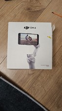 DJI Om 4 SE Smartphone Gimbal Stabilizer with Tripod