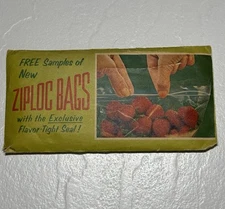 Vintage 1968-69 New Ziploc Bags Sample Pack Kitchen Storage Bags