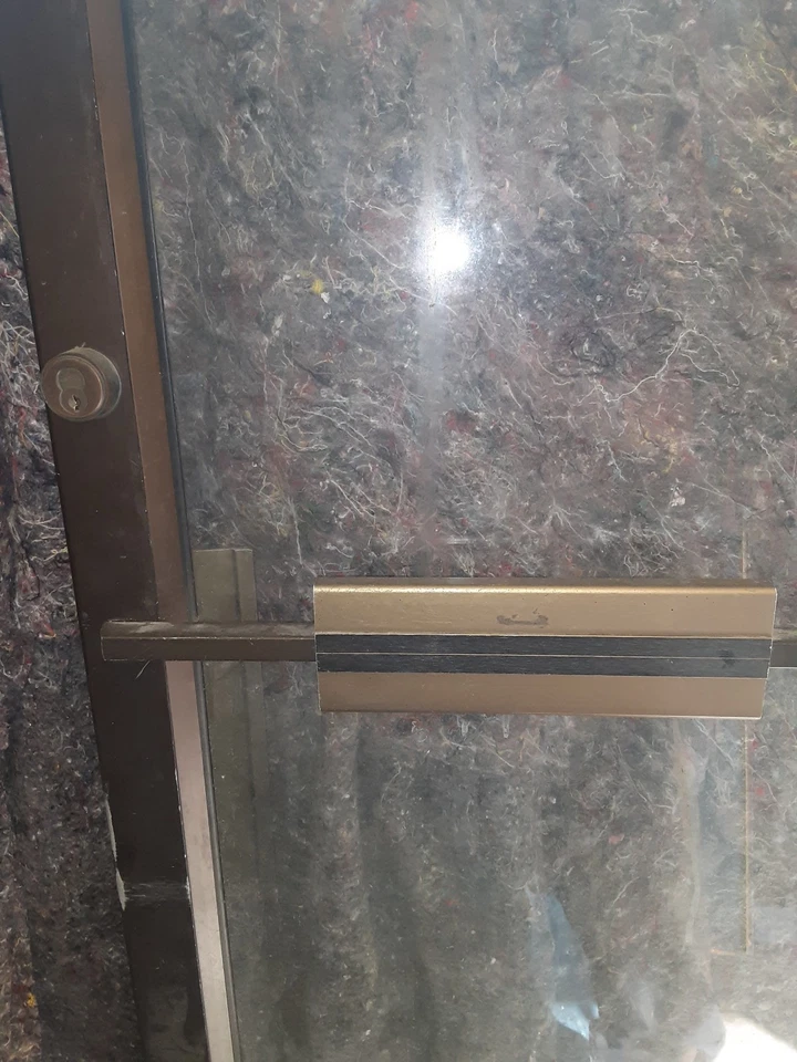 COMMERCIAL STORE FRONT  DOOR, 35.5" x 7'0  w/Glass - Image 2 of 4