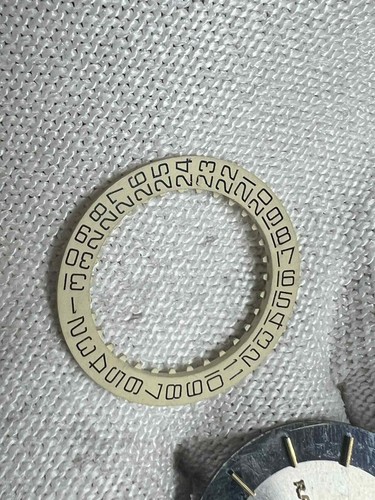 Rado diastar esfera 27,9 mm parte placa de fecha se vende como parece - Imagen 3 de 6