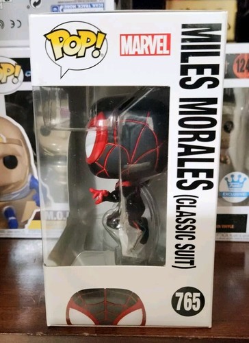 Funko Pop! Vinilo: Miles Morales #765 Spider-Man traje clásico nuevo en caja con protector - Imagen 3 de 8