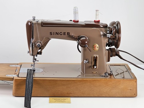 Powerful 1960 Singer 306k Zig-Zag Sewing Machine, Serviced, Electric PAT Tested - Picture 4 of 24