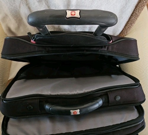 WENGER Swiss Army Black Laptop Computer Case & Computer Carrying On Case. Both - Picture 6 of 23