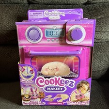 Cookeez Makery Cinnamon Baked Treatz Oven Playset Interactive Plush Toy New