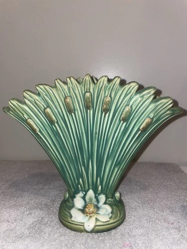 Weller Ware Pottery Ardsley Fan Vase Raised Relief Cattails WhiteLily Antique