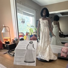 Michelle Obama 2009 Inaugural Porcelain Doll White Gown