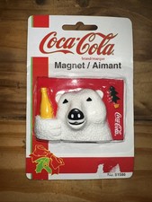 مغناطيس Coca-Cola Bear Holding