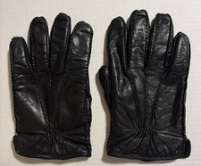 Wilsons Black Genuine Leather Gloves w/ 100 Cashmere Lining Womens Size Medium.