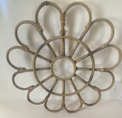 Metal Rattan Style Wall Flower Hanging ~ Wicker Daisy Decor ~Natural Color ~ 12''