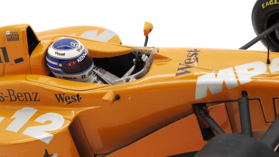 COCHE DE PRUEBA MINICHAMPS WEST MCLAREN MERCEDES MP4/12 M HAKKINEN 1997 ESCALA 1-18 F1 Foto 4 de 4
