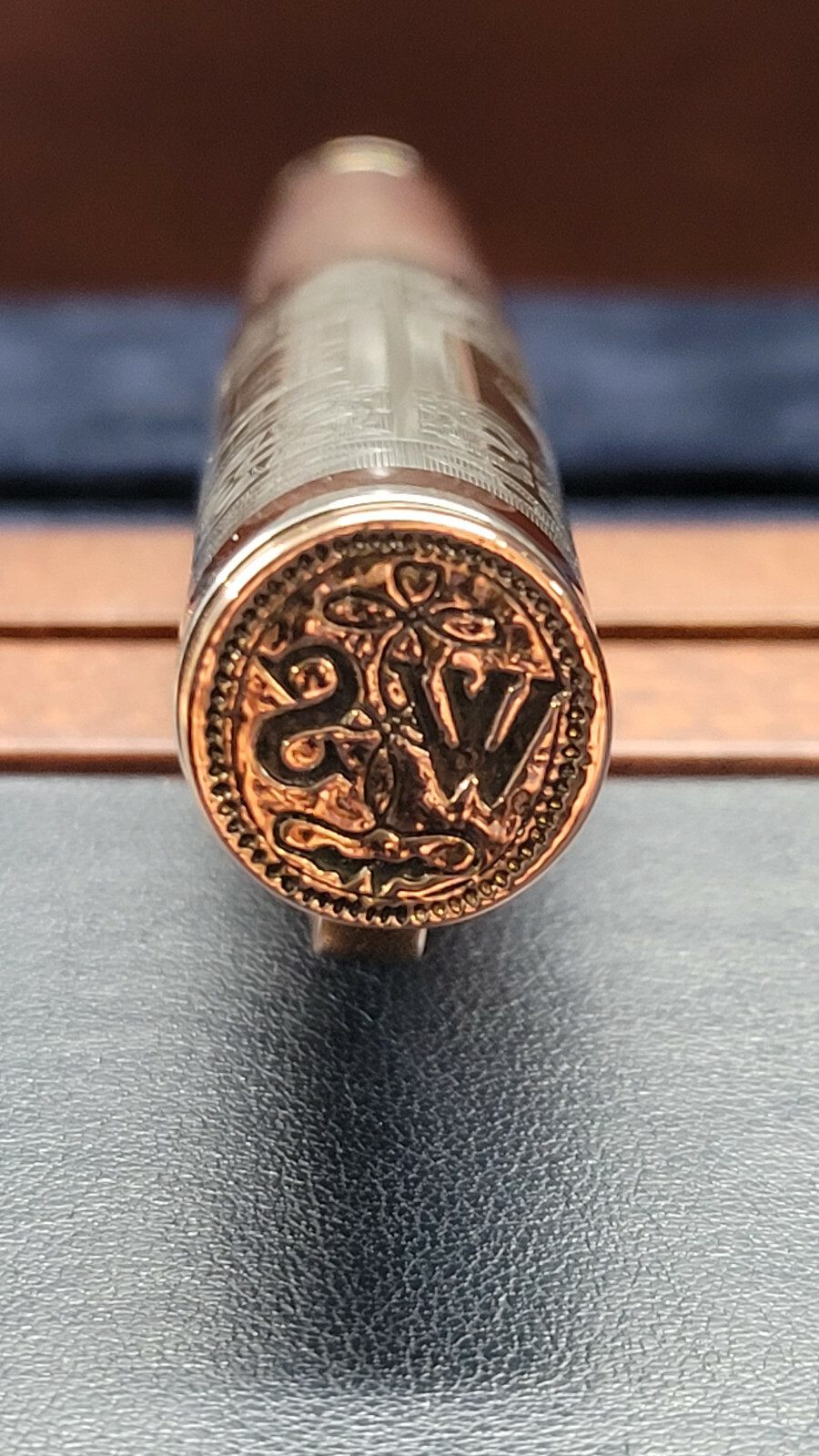 Picture 4 of 6