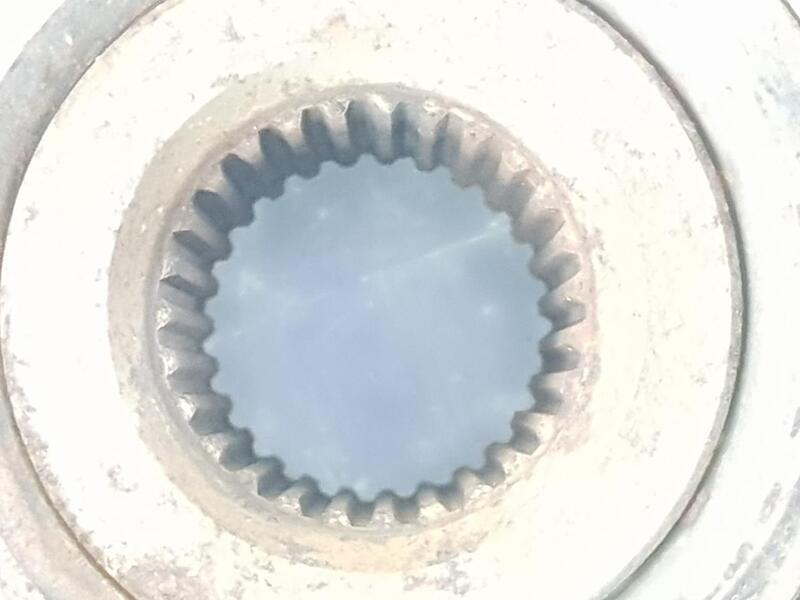 A2303508608 rear right wheel hub for MERCEDES-BENZ SL 500  