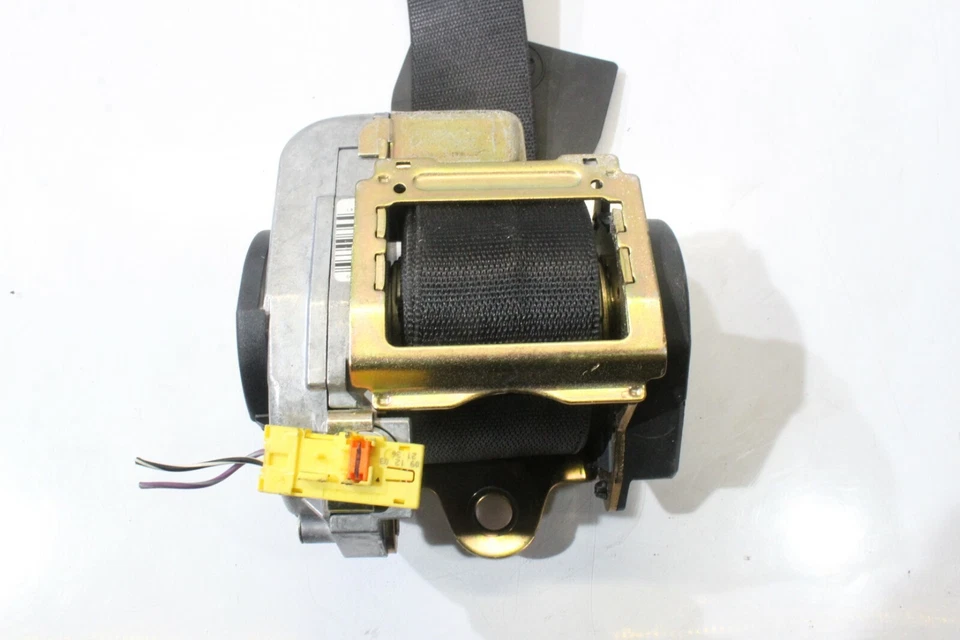 Mercedes-Benz E55 AMG 2004 conjunto de cinturón de seguridad del lado del pasajero delantero derecho A1279 Foto 4 de 4