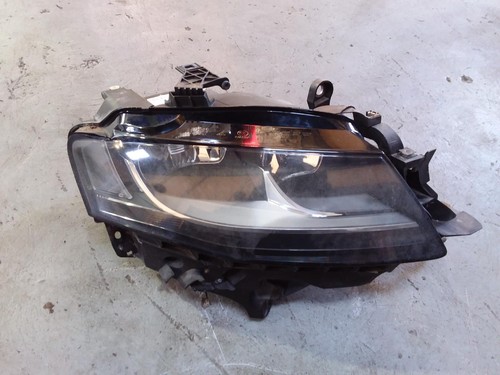 AUDI A4 RIGHT HEADLAMP B8 8K, HALOGEN TYPE, 02/08-06/12 08 09 10 11 12