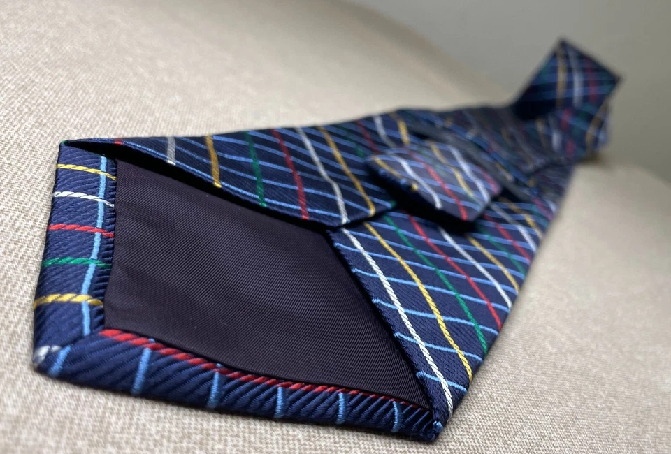 Corbata Paul Fredrick Azul Geométrica Rojo, Amarillo, Verde Rayas Seda Larga 60"x3.5" Foto 3 de 4