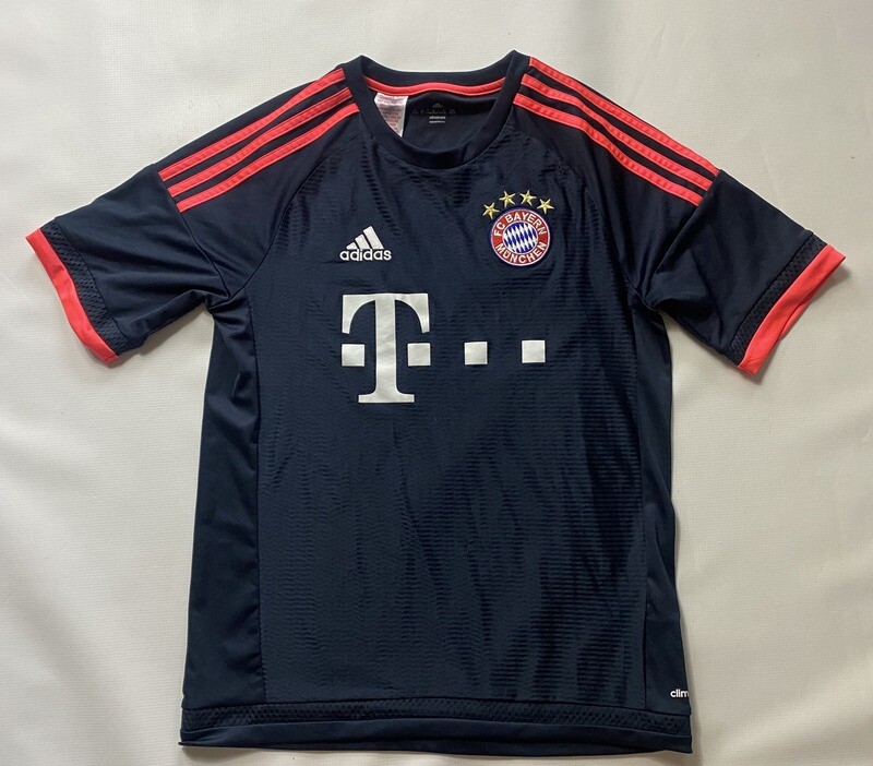 BAYERN MUNICH third shirt jersey ADIDAS 2015-2016 SIZE 176 cm XL