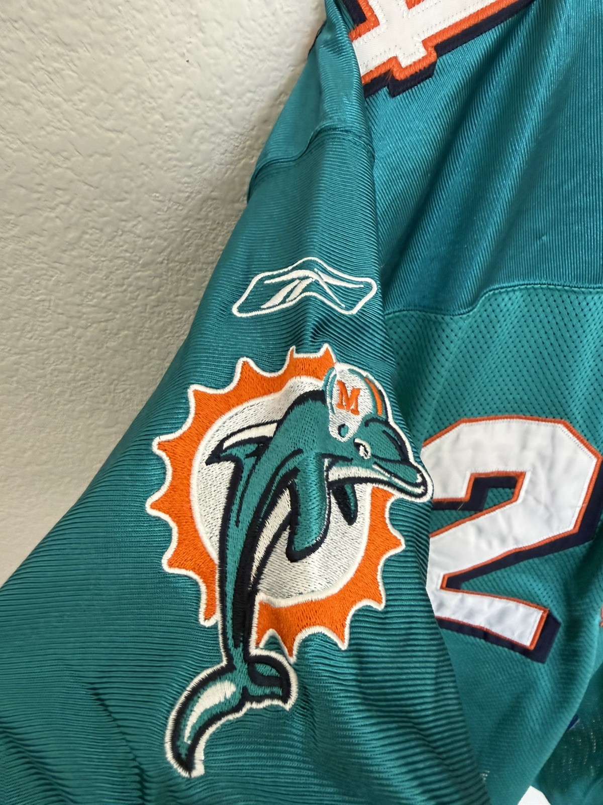 Miami Dolphins #24 jersey embroidered (M) thumbnail 8