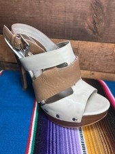 Michael Kors Women  s White/ Brown leather high heel sandals 8M Buckle Accents