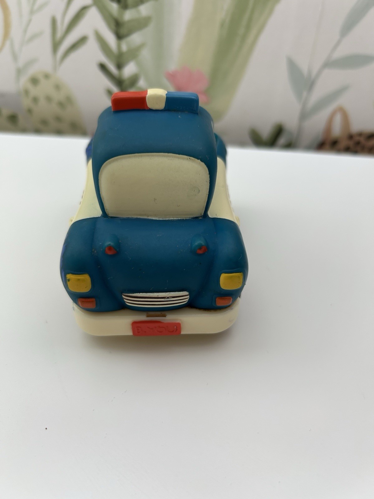 Race Car Officer Lawly Police Pull Back Toy image 3