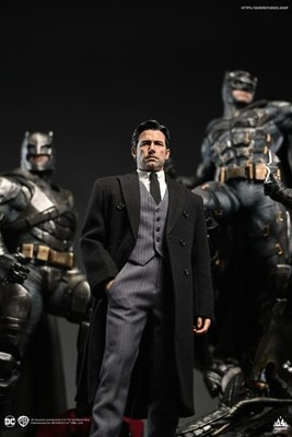 Justice League Statue 1:4 Bruce Wayne (Ben Affleck) 51 cm Queen Studios Premium