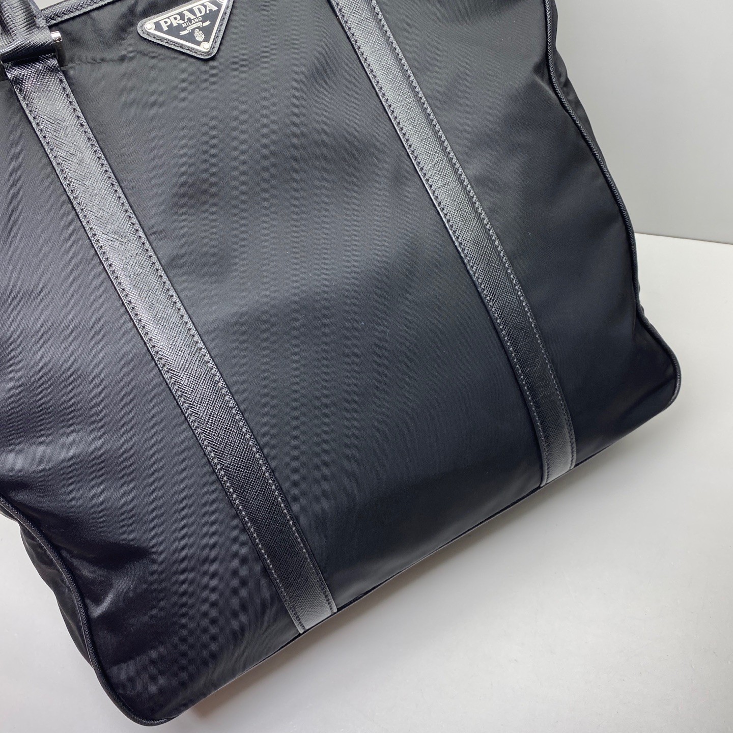 Prada Tote thumbnail 14