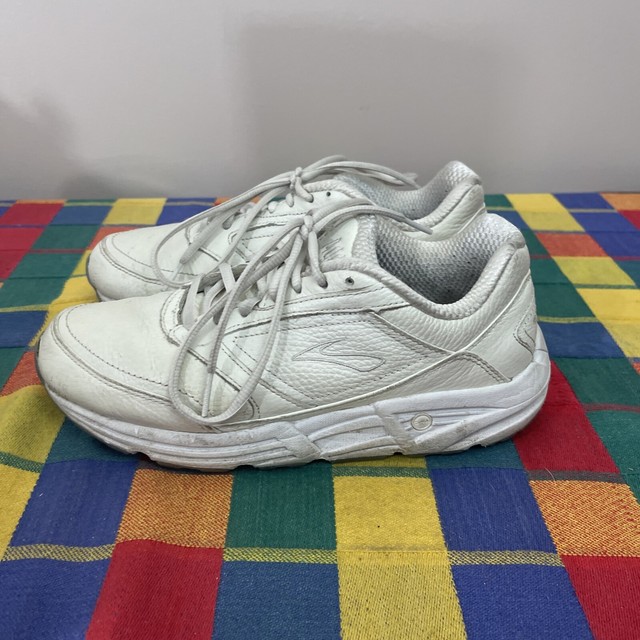 brooks addiction white