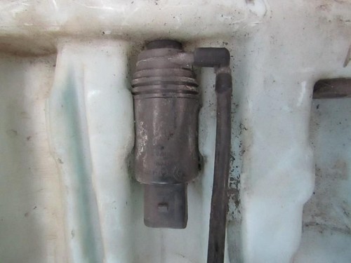 67128377612 Waschwasserpumpe, Scheibenreinigung 67.12-8377612 BMW DE261355-76