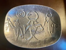 HOLLAND BOONE POLISHED PEWTER SERVING PLATE/TRAY, FOLK ART,  9” x 7”