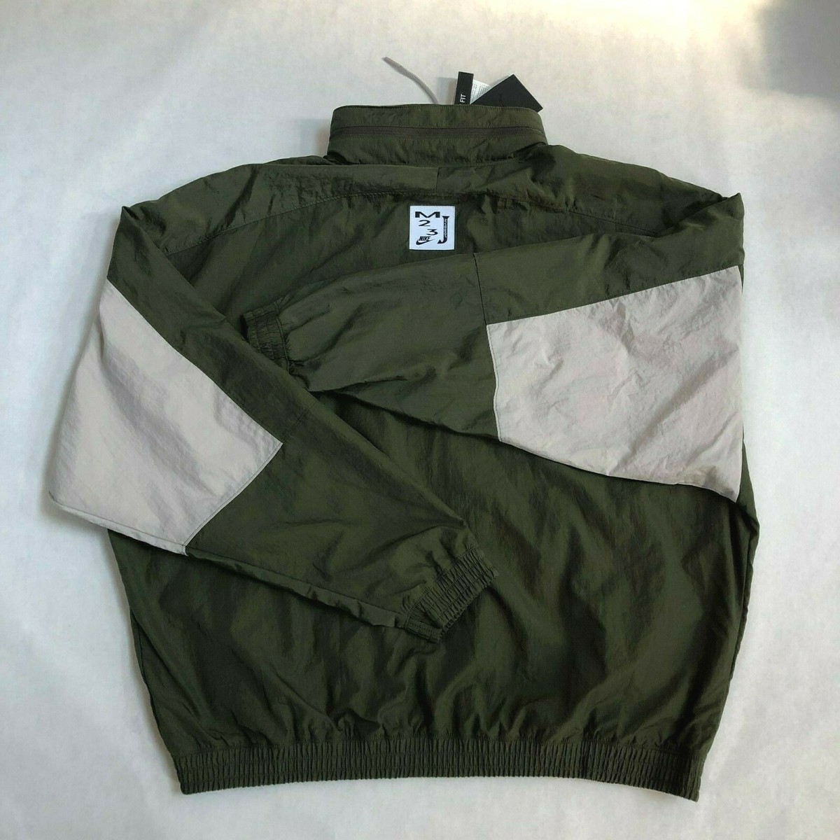 jordan ナイロンジャケット s-l1200.jpg