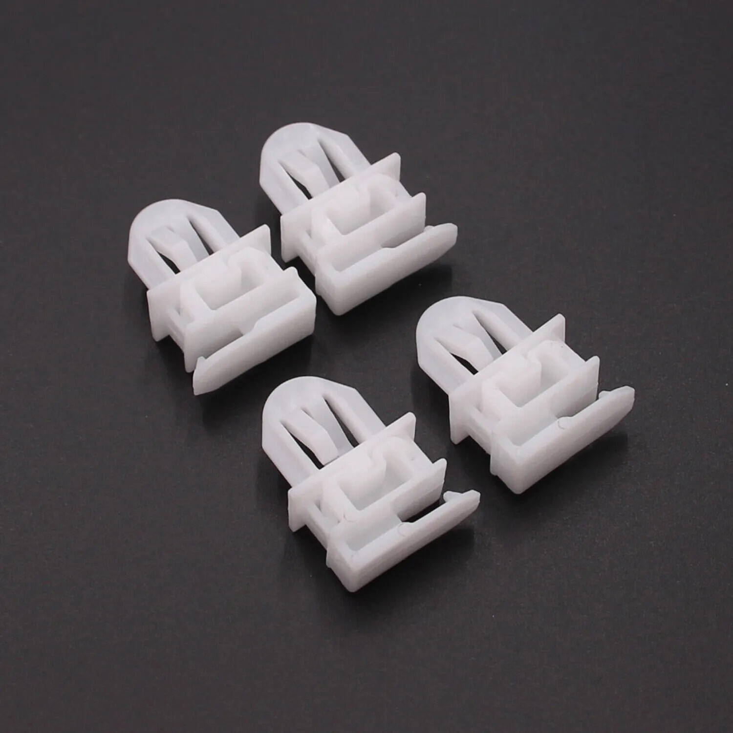 OE# 11561829 4-Piece Plastic Grille Retainer Clip for 06-10 Hummer H3 & 09-10 H3T