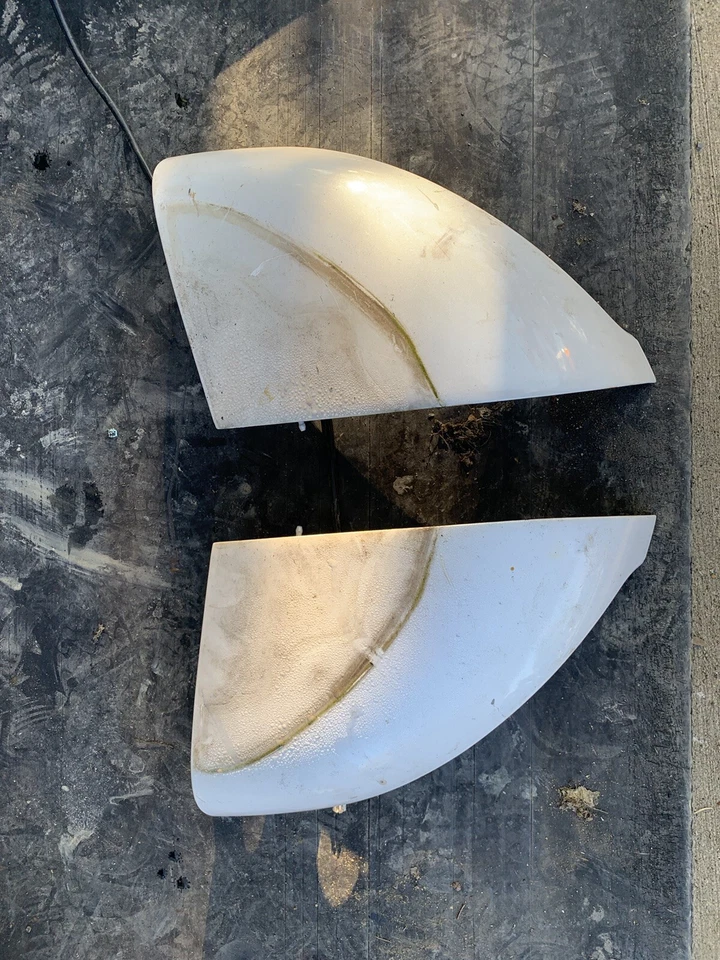 MITSUBISHI 3000GT REAR SPOILER AND TAIL LIGHT EXTENSIONS 1994-1996 - Image 4 of 4