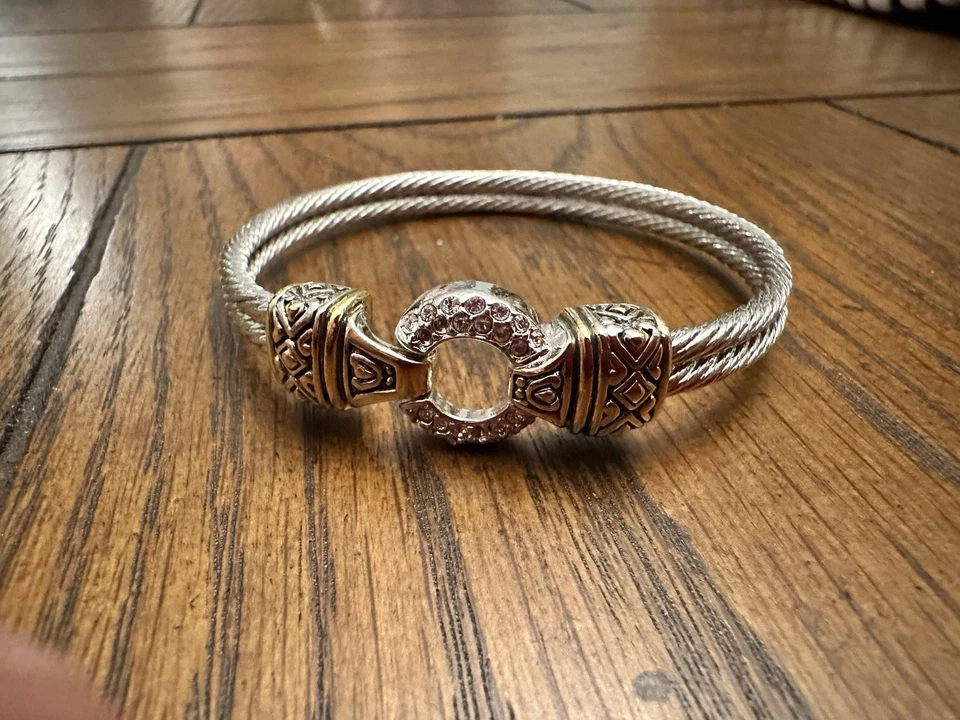 John Medeiros - Colección Pavé Antiguo - Pulsera Círculo Doble Alambre Foto 2 de 3