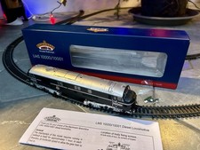 Bachmann 31-998 LMS 10001 BR Black & Chrome Early Emblem DCC Fitted